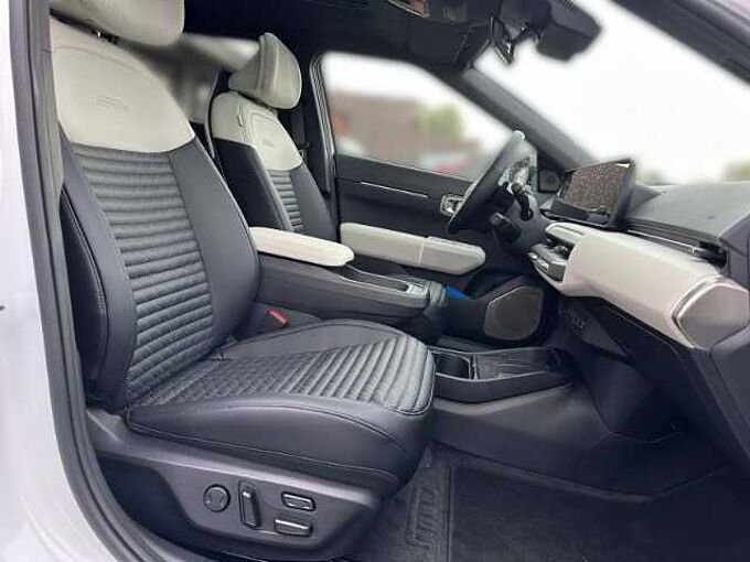 Kia EV4 150 kW GT-Line Glasdach, HUD, 360 Grad Kamera