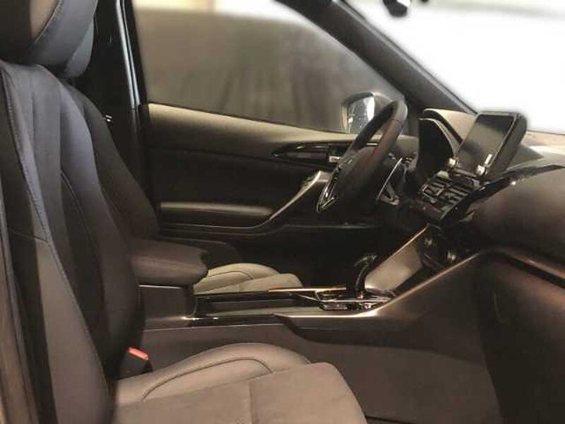 Mitsubishi Eclipse Cross Select Black Edition PHEV Sondermodell Standh. PDC 360° Select Black Edition PHEV Sondermodell Standh. PDC 360°