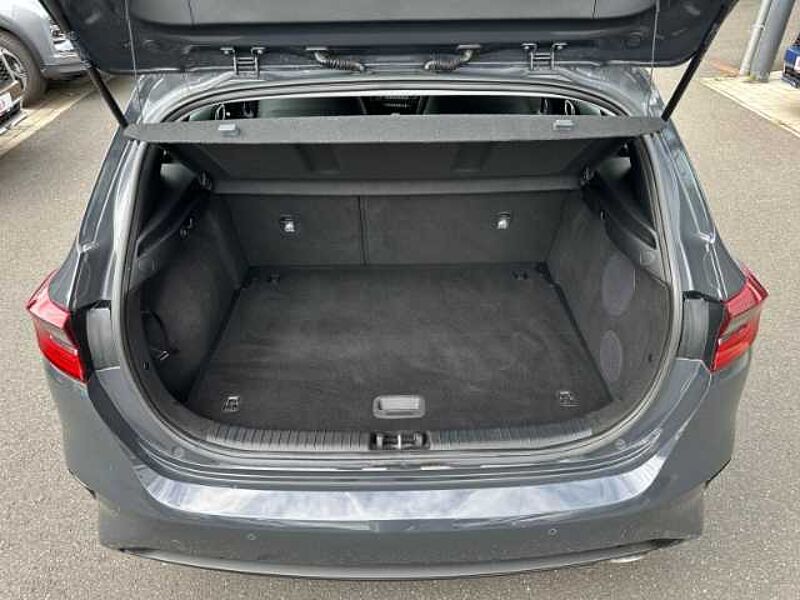 Kia Cee'd Spirit 1.5 T-GDI Automatik Navi, Park-Distance, Sitzheizung Ceed
