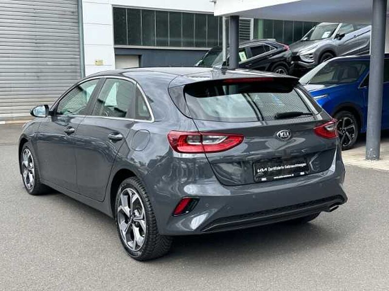 Kia Cee'd Spirit 1.5 T-GDI Automatik Navi, Park-Distance, Sitzheizung Ceed