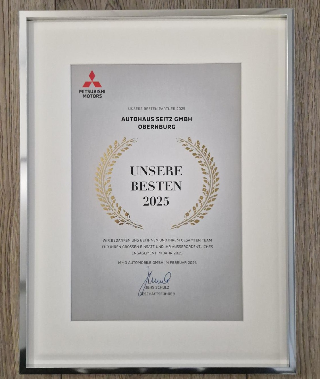 zu sehen: Urkunde Mitsubishi